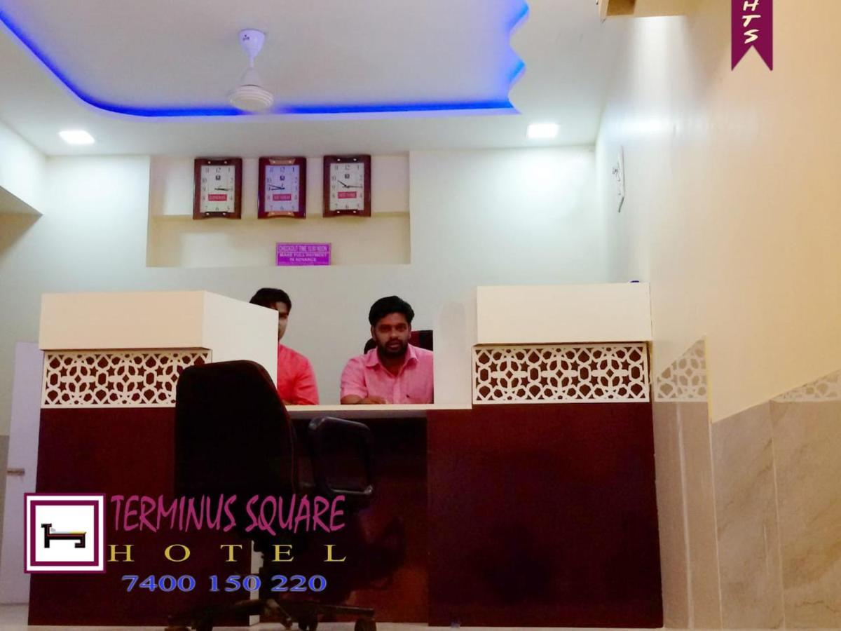 Terminus Square Hotel Kurla Ngoại thất bức ảnh