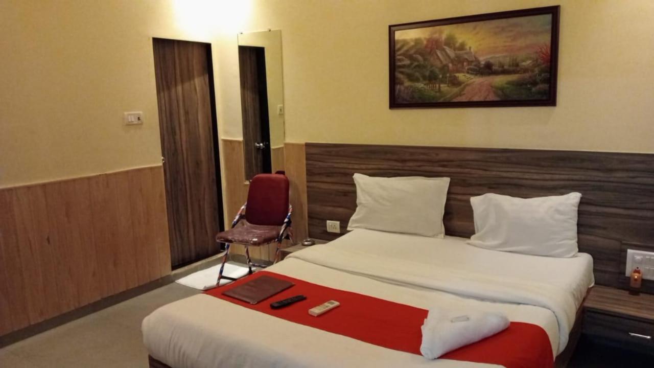 Terminus Square Hotel Kurla Ngoại thất bức ảnh
