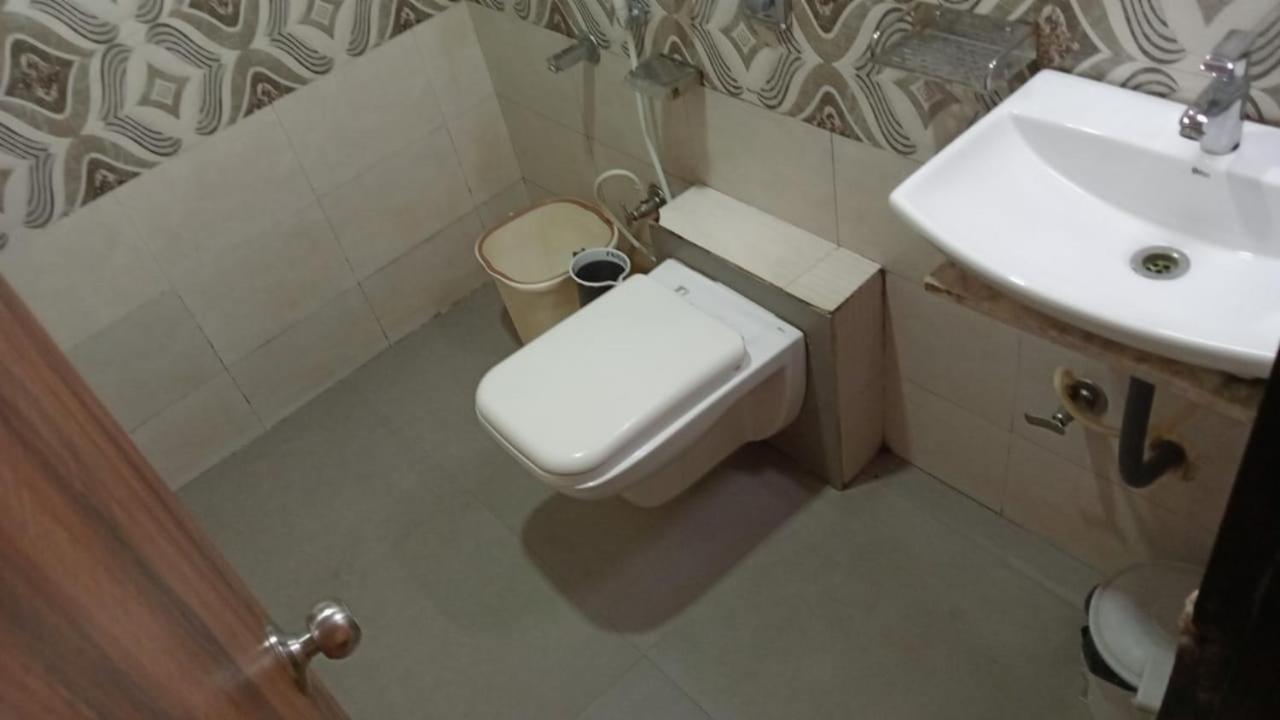 Terminus Square Hotel Kurla Ngoại thất bức ảnh