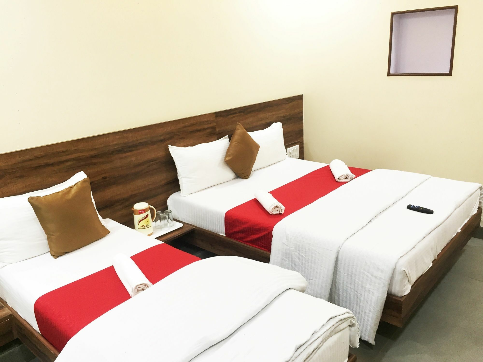 Terminus Square Hotel Kurla Ngoại thất bức ảnh